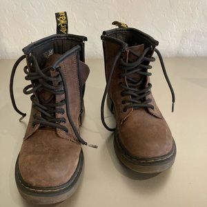 Doc Martens children